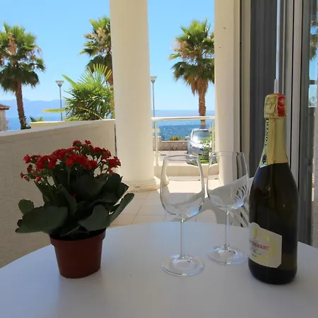 Апартаменты Beachfront Sion B Саранда