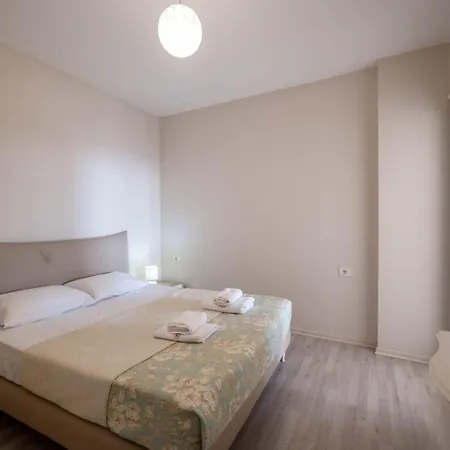 Апартаменты Beachfront Sion B Саранда