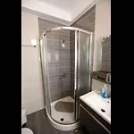 Beachfront Sion B Apartment *